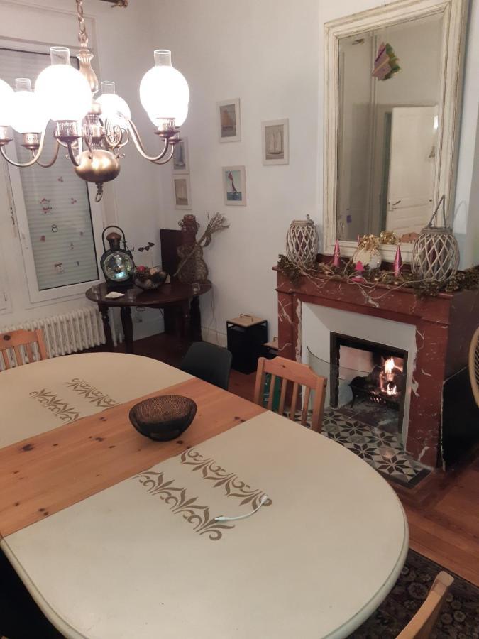 Maison Bourgeoise Villa Arthes Exteriör bild